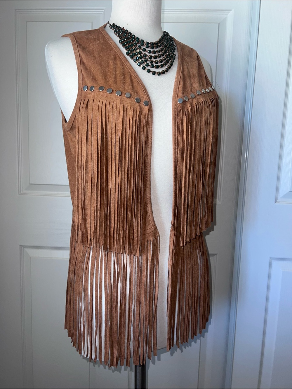 Women’s Suede Fringe Vest - Brown